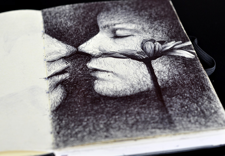 Carnet de croquis et dessin, stylo noir, Hervé Augoyat Lyon.