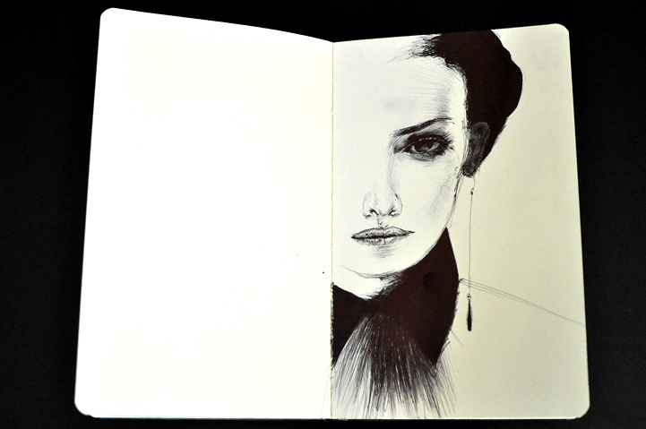 Carnet de croquis et dessin, stylo noir, Hervé Augoyat Lyon.