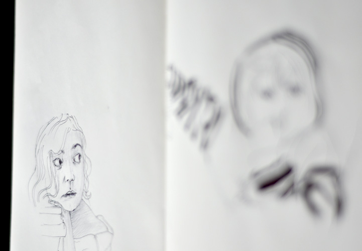 Carnet de croquis et dessin, stylo noir, Hervé Augoyat Lyon.