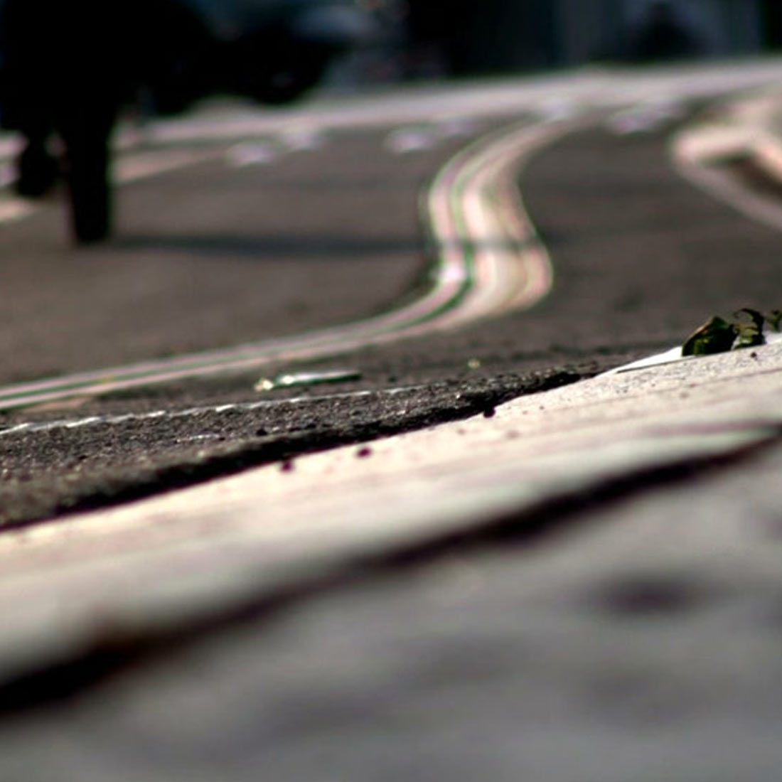 Poésie urbaine, création d'un court métrage autour du voyage urbain.